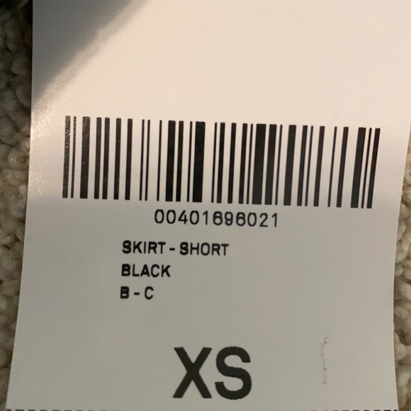 black jean skirt - Picture 2 of 2